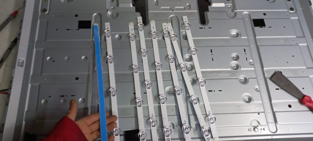 LED Bar Değişimi ve Aydınlatma Onarımı